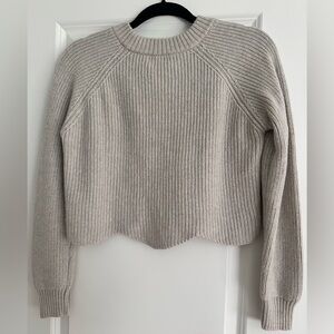 Wilfred Wool Scallop Cropped Sweater
